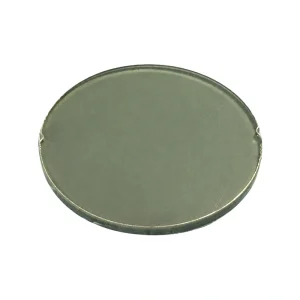 PL-G 400–700 nm linear polarizer on a white background