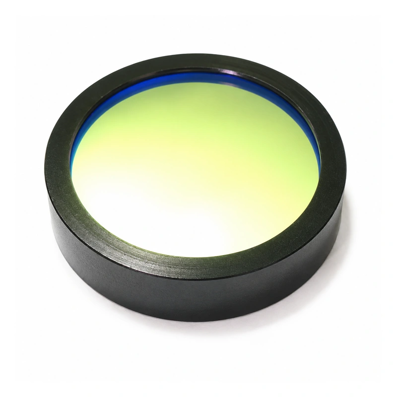 P46 - BBP450-900nm 450-900 nm Broadband Filter Mounted BBP450-900nm broadband filter on a white background
